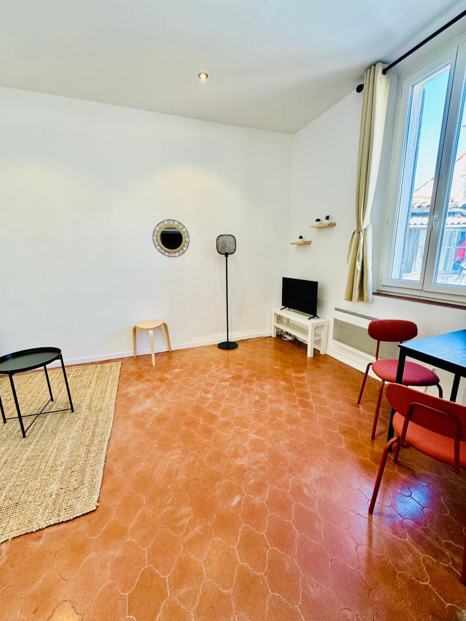 Apartment Au Calme A 2 Pas De *