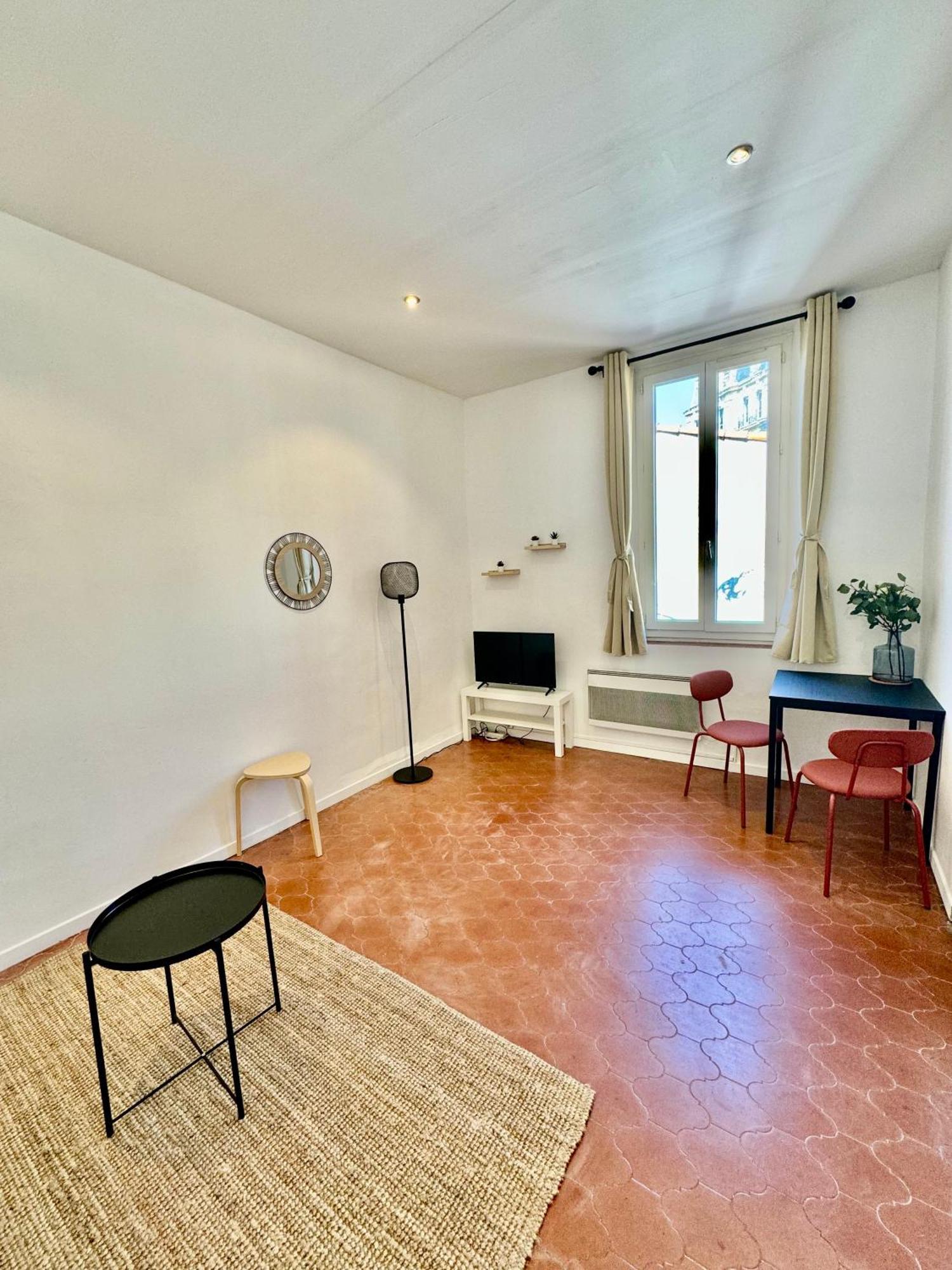 Apartment Au Calme A 2 Pas De